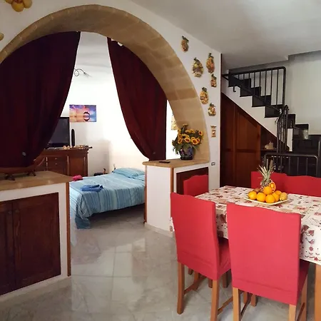 Casa Vacanza Immersa Nel Verde Tatil Evi *