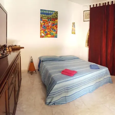 Casa Vacanza Immersa Nel Verde Tatil Evi *