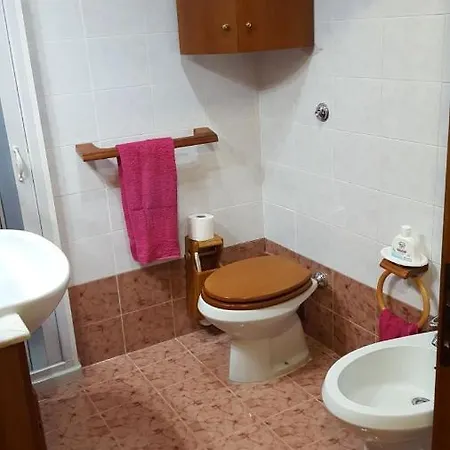 Casa Vacanza Immersa Nel Verde Tatil Evi *